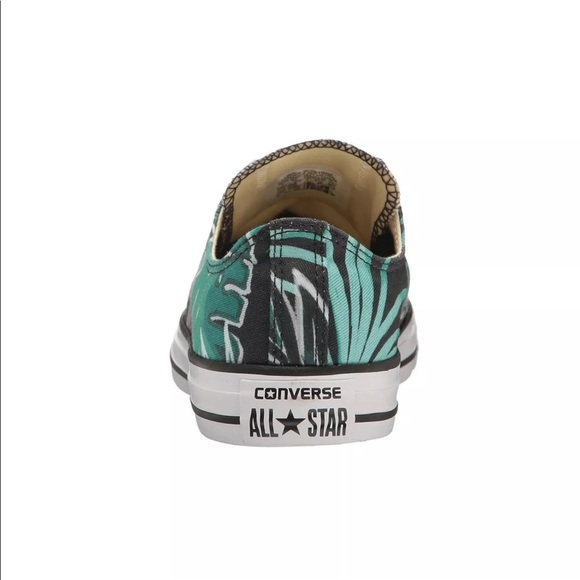 ❤️1 HOUR SALE Converse women’s low top shoes new - Picture 6 of 6